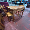 Kitchen table 2 chairs