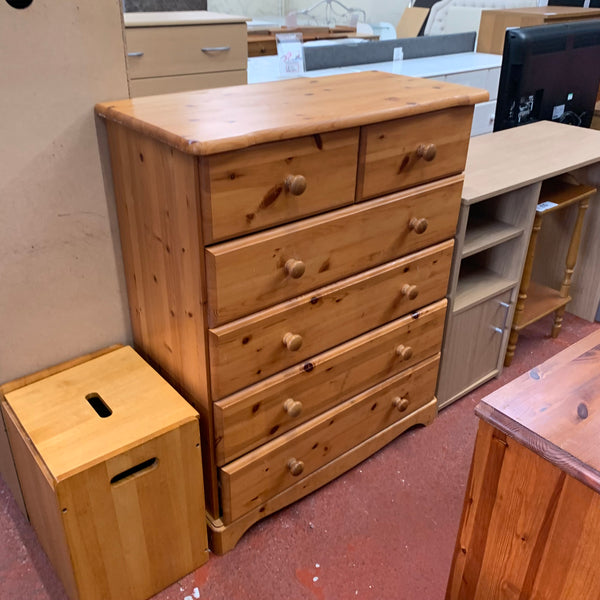 Chest of drawers