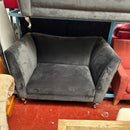 2 seater sofa and cuddle chair