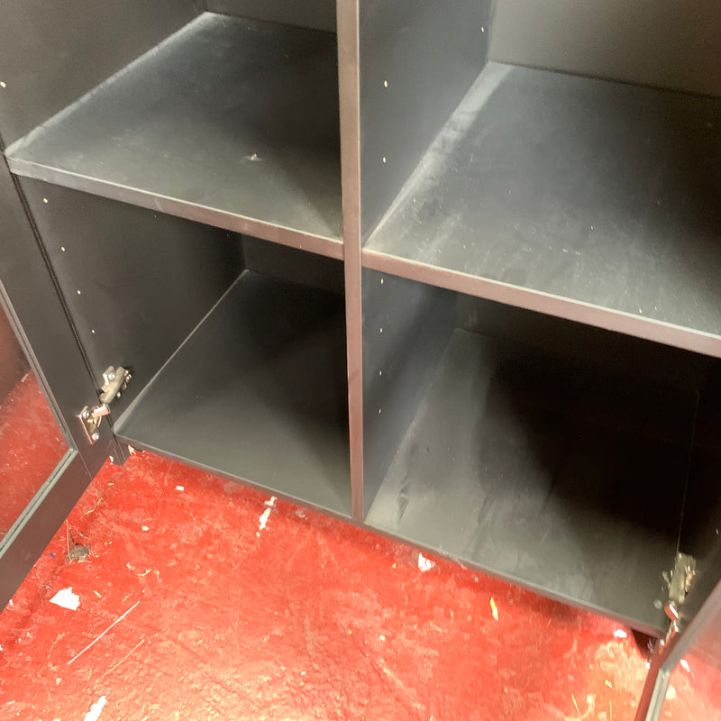 Display cabinet