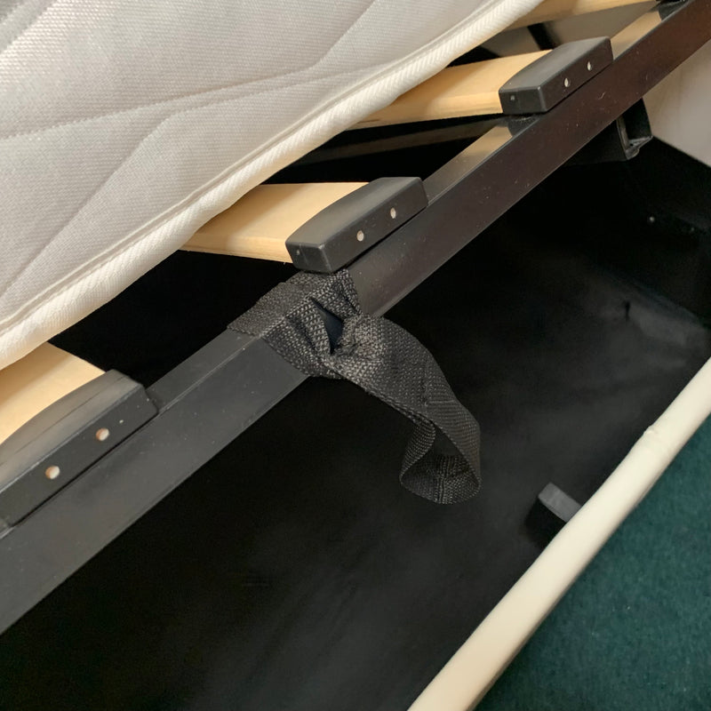 Single ottoman bed