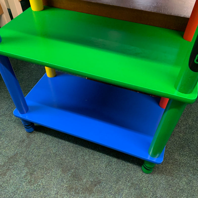 Kids shelving unit
