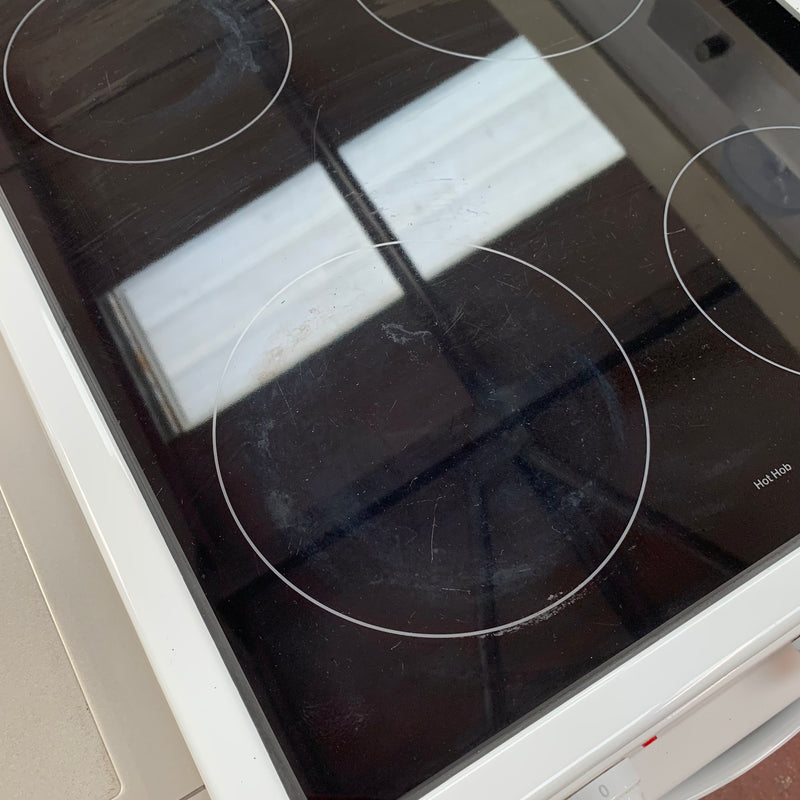 LOGIK cooker