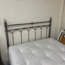Kingsize bed