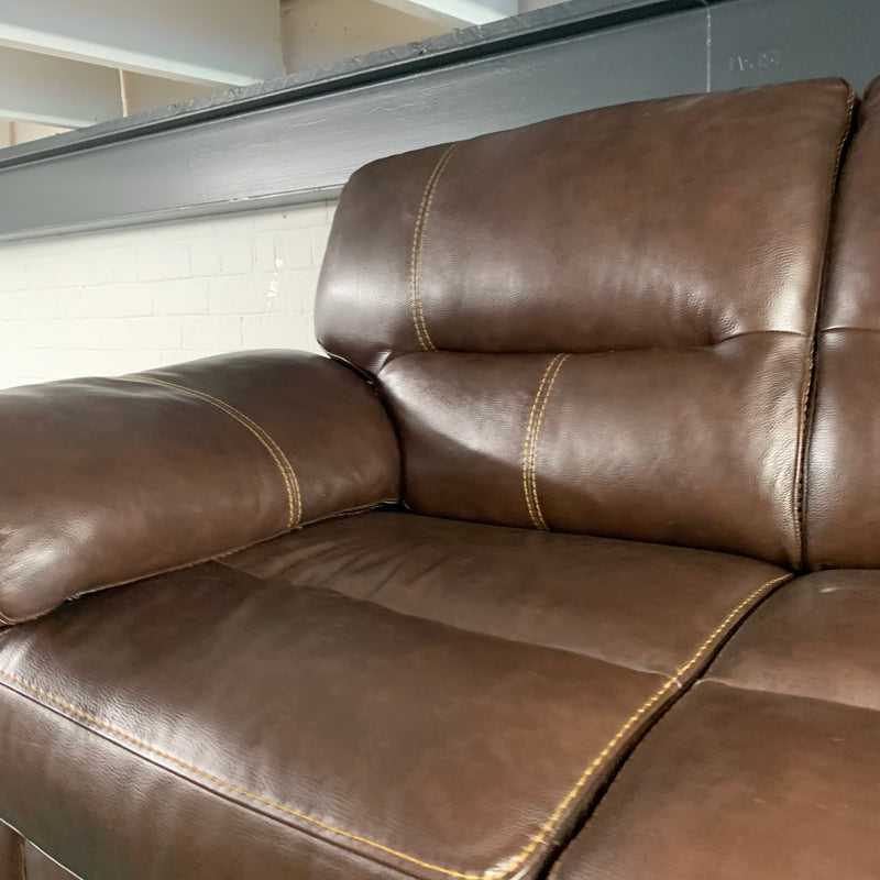 2x 2 seater sofas