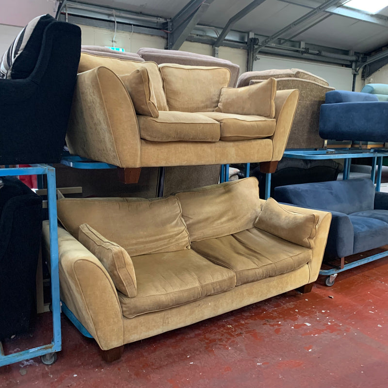 2 and 3 seater sofas