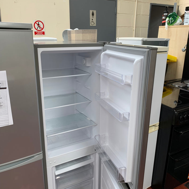 LOGIK fridge freezer