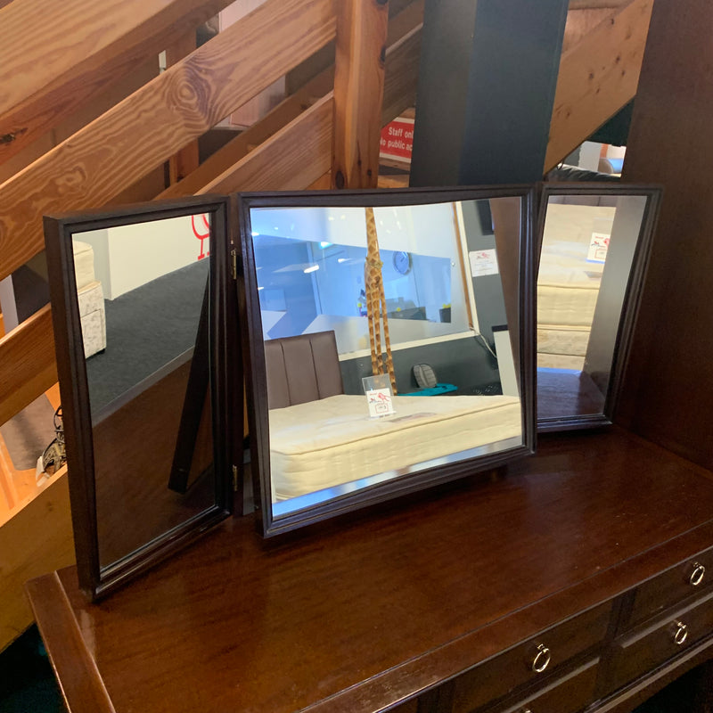 STAG dressing table