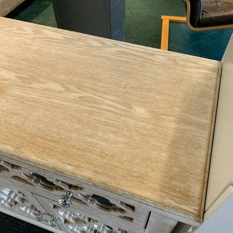 Sideboard