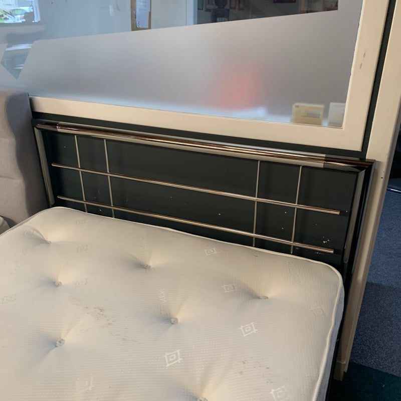 Double bed