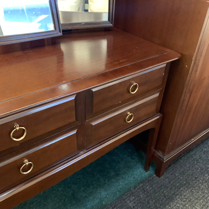 STAG dressing table