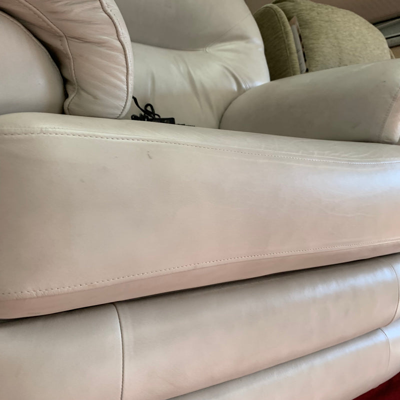 Recliner armchair