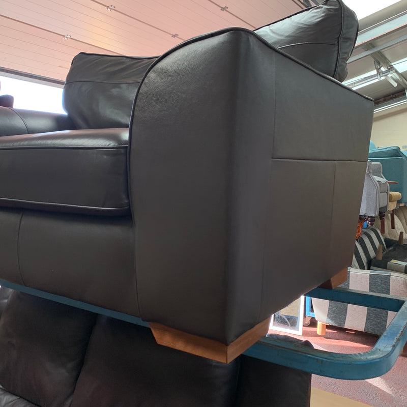 Cuddle chair