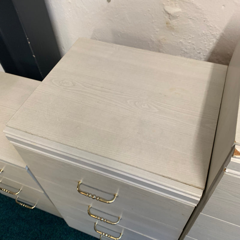 Bedside cabinet