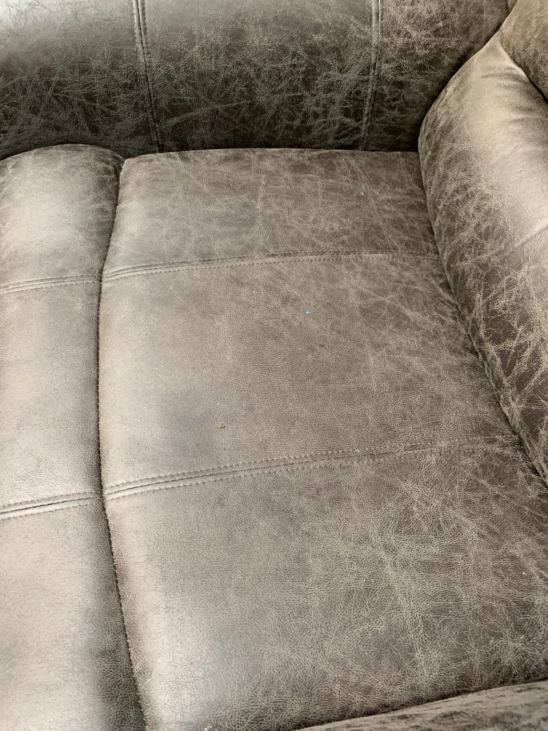 Recliner armchair