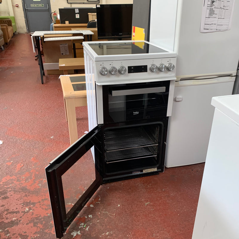 BEKO cooker