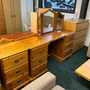 Dressing table