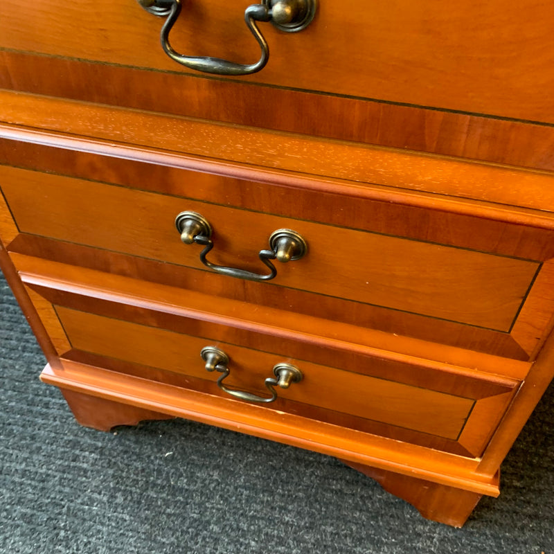 Bedside cabinet