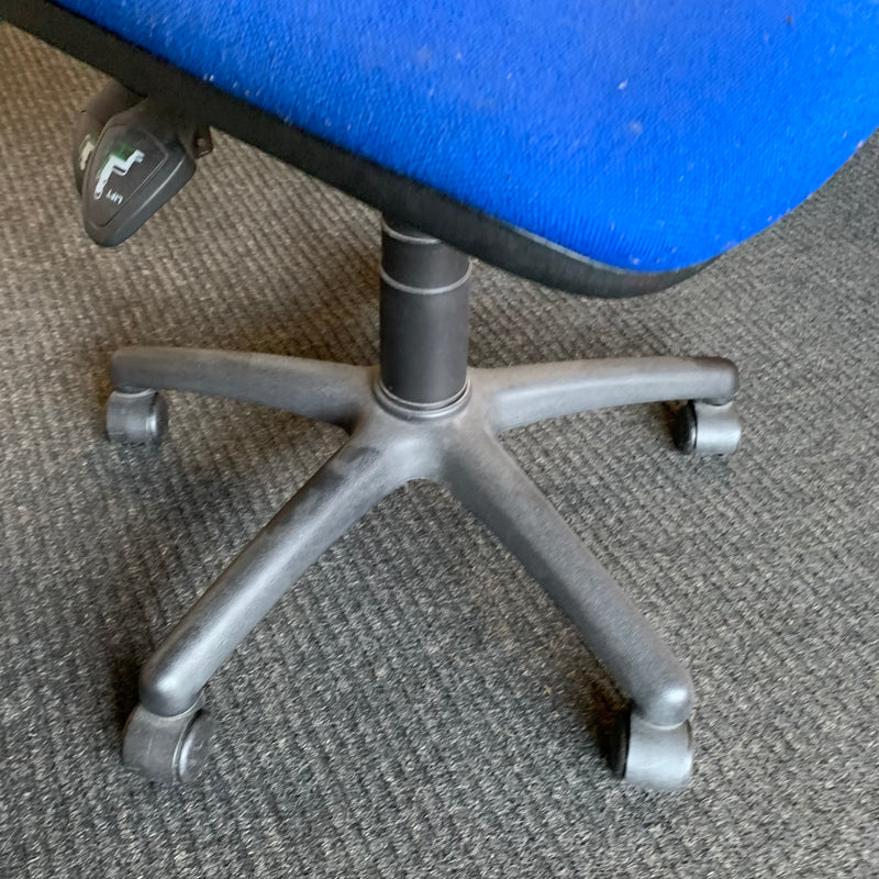 Desk chair