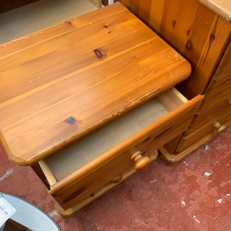 Bedside cabinet