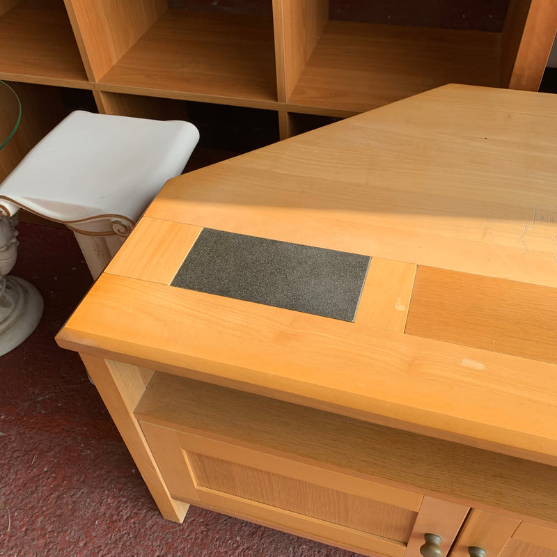 TV cabinet