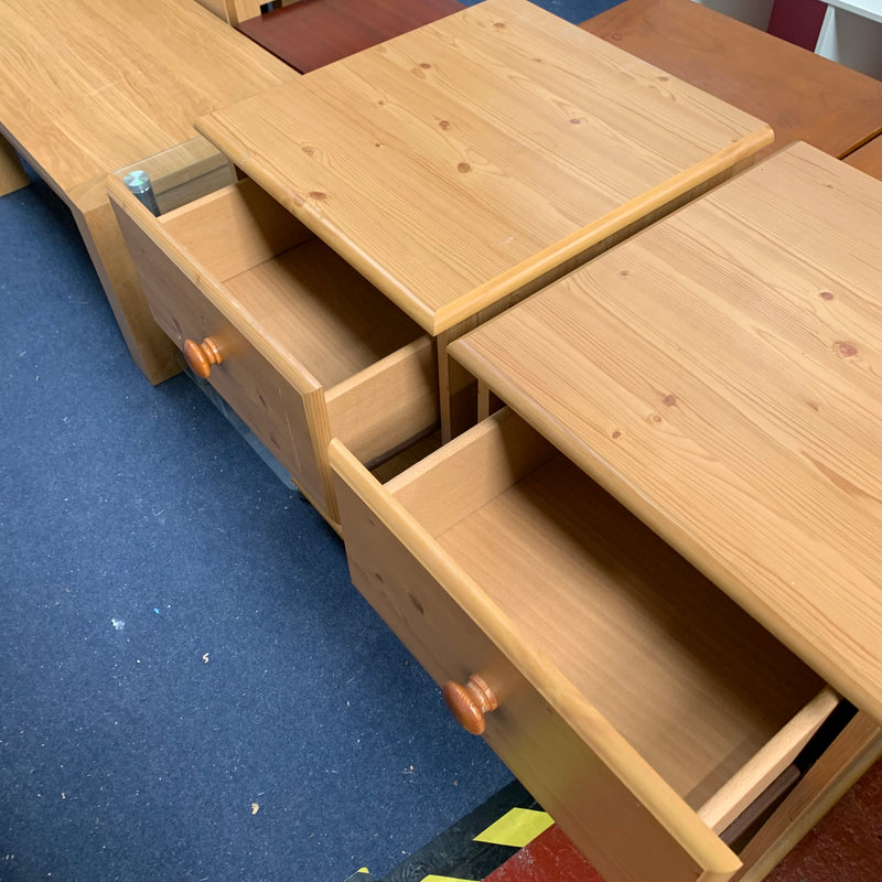 Bedside cabinets