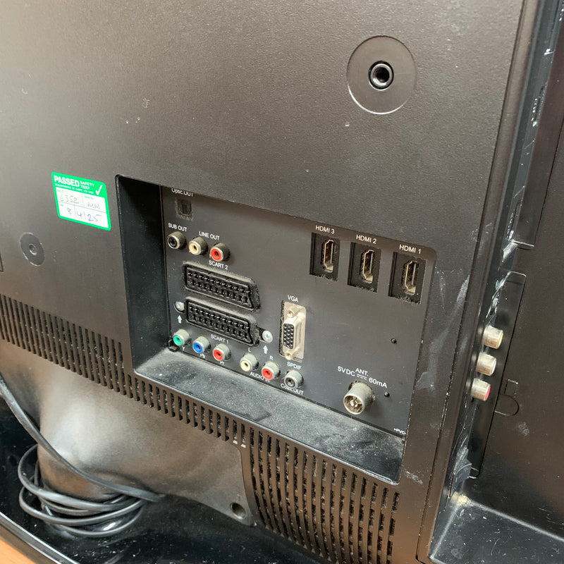 TOSHIBA TV