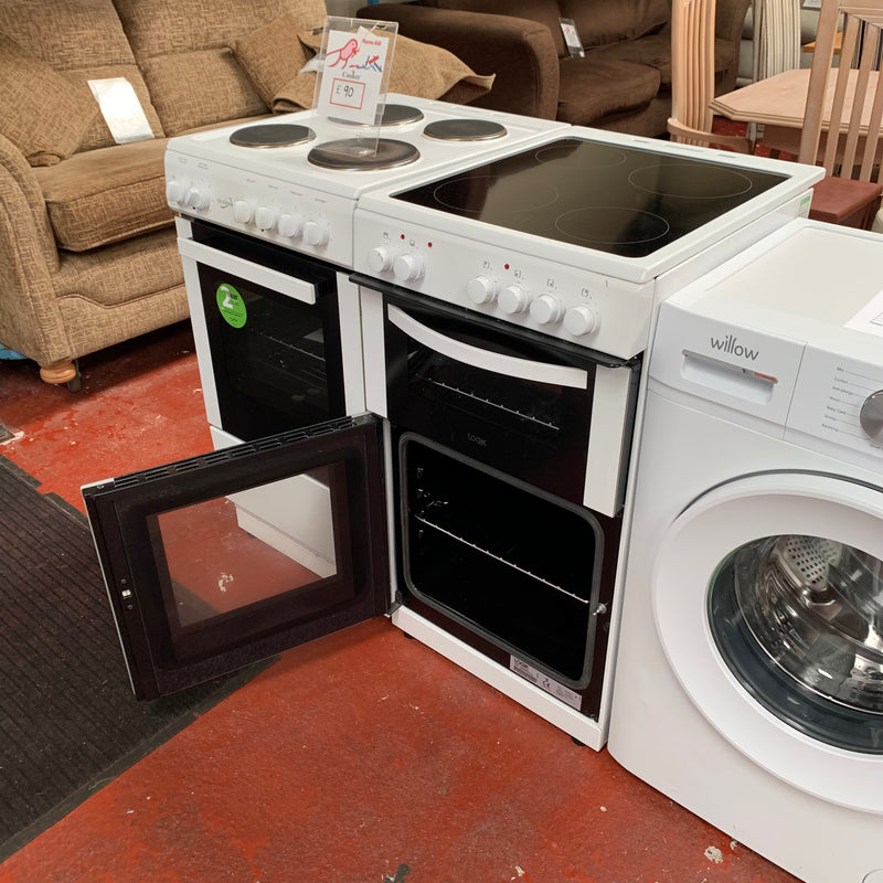 LOGIK cooker