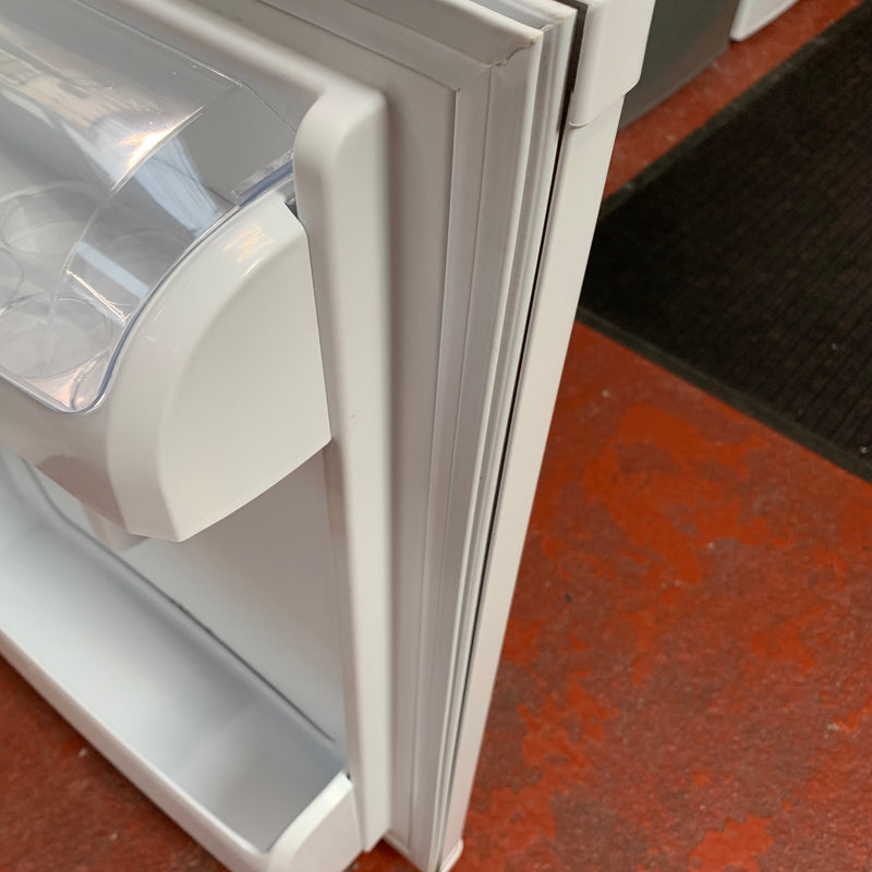 HOTPOINT fridge