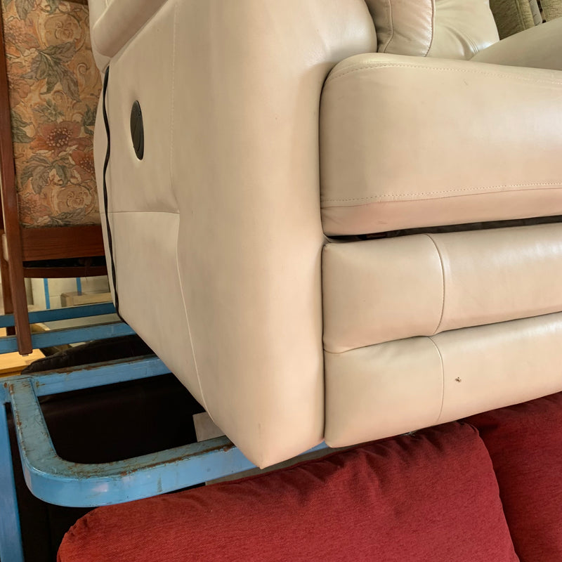 Recliner armchair