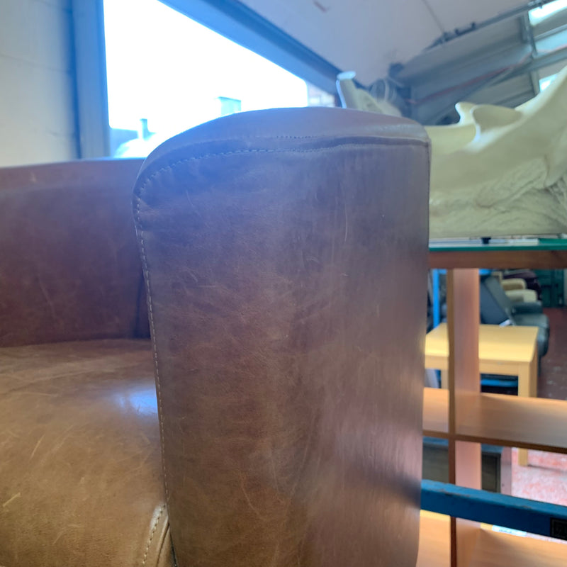 Tub chair