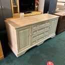 Sideboard