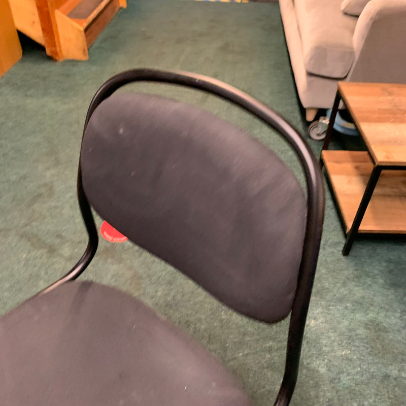 Desk chair