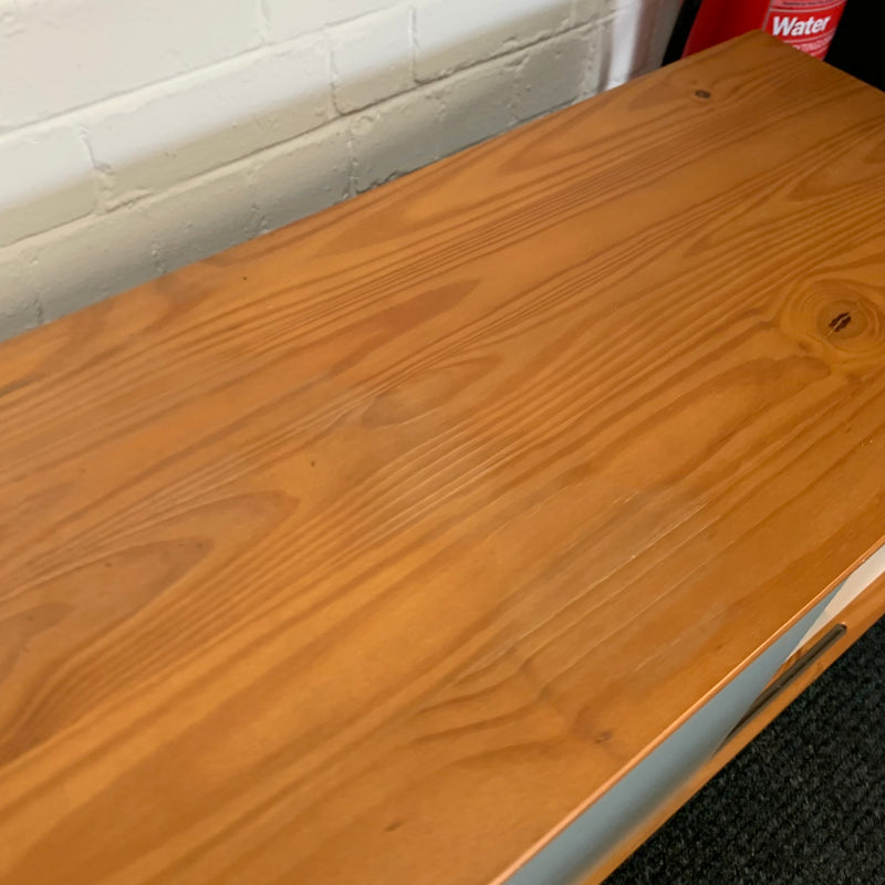Sideboard