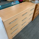 Chest of drawers