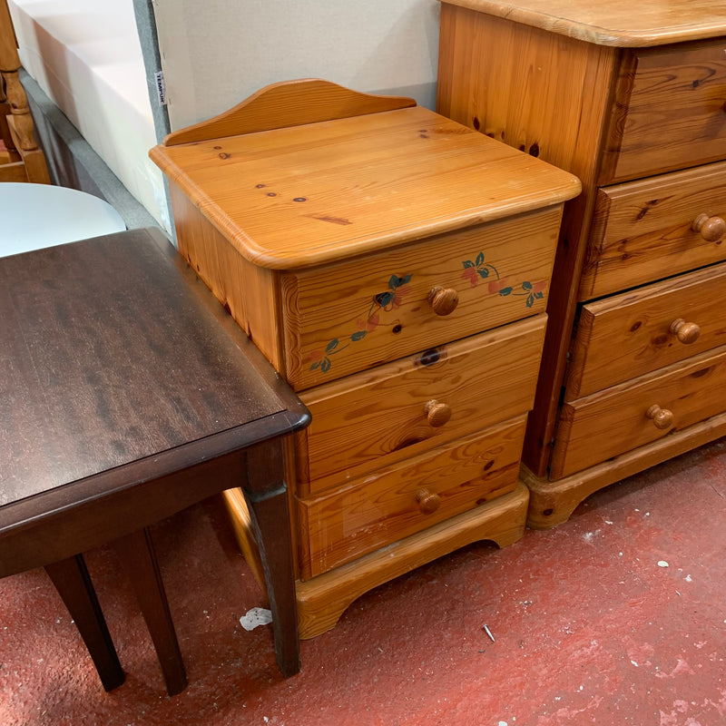 Bedside cabinet