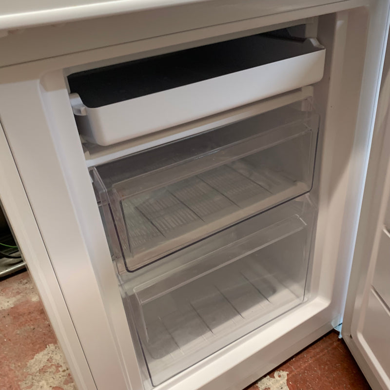 LOGIK fridge freezer