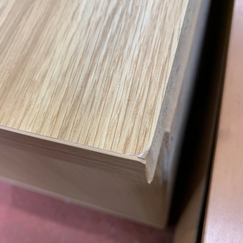Side cabinet