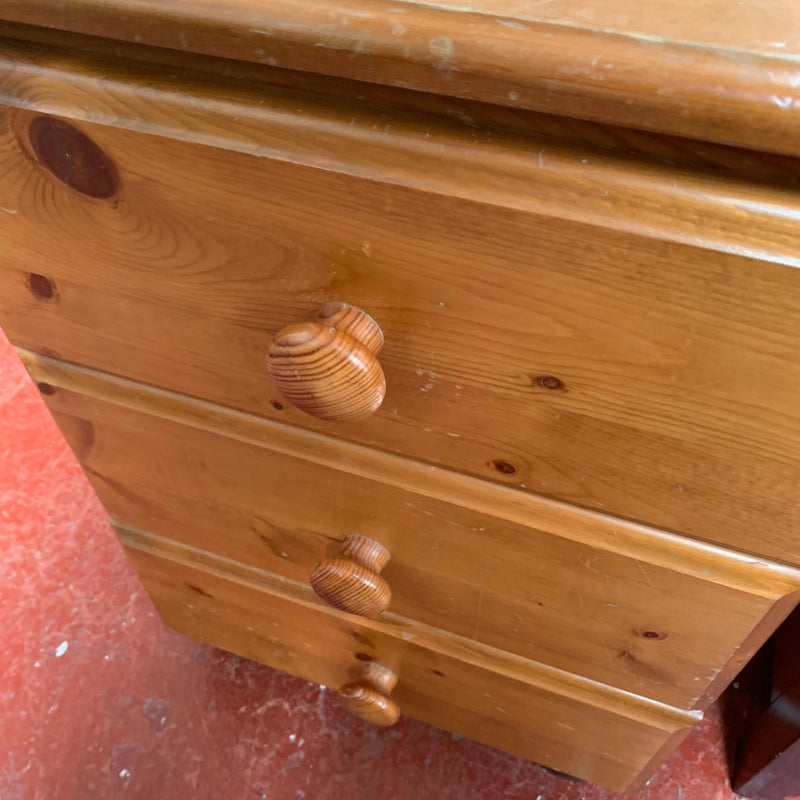 Bedside cabinet