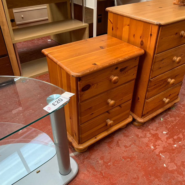 Bedside cabinet