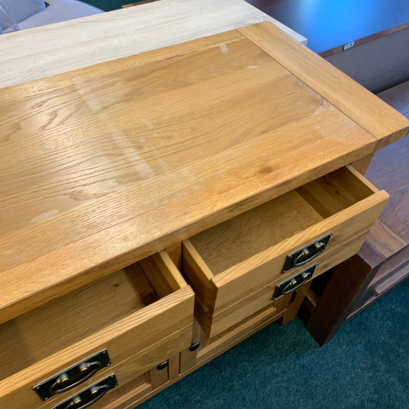 Sideboard