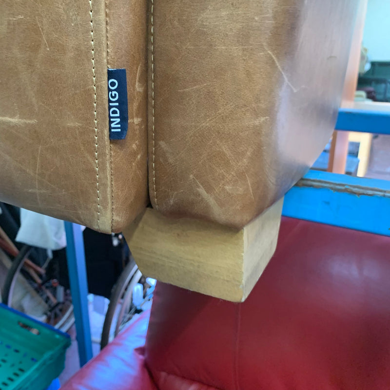 Tub chair