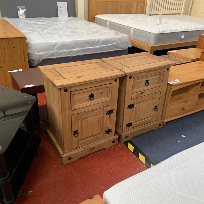Bedside cabinets