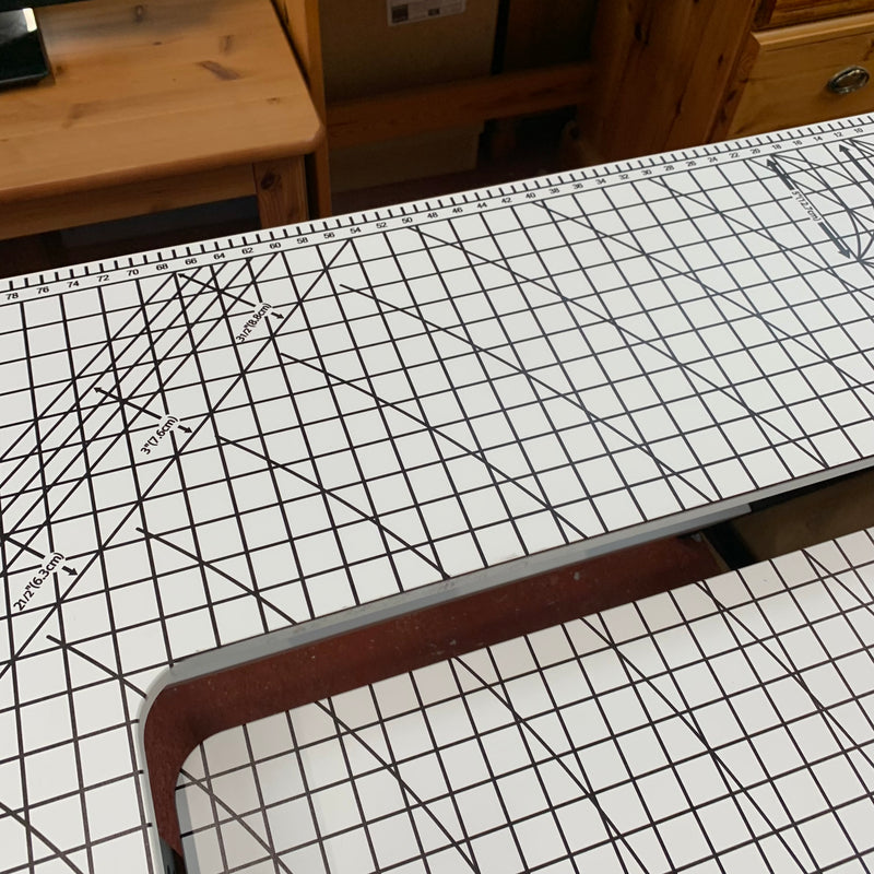 Sewing table