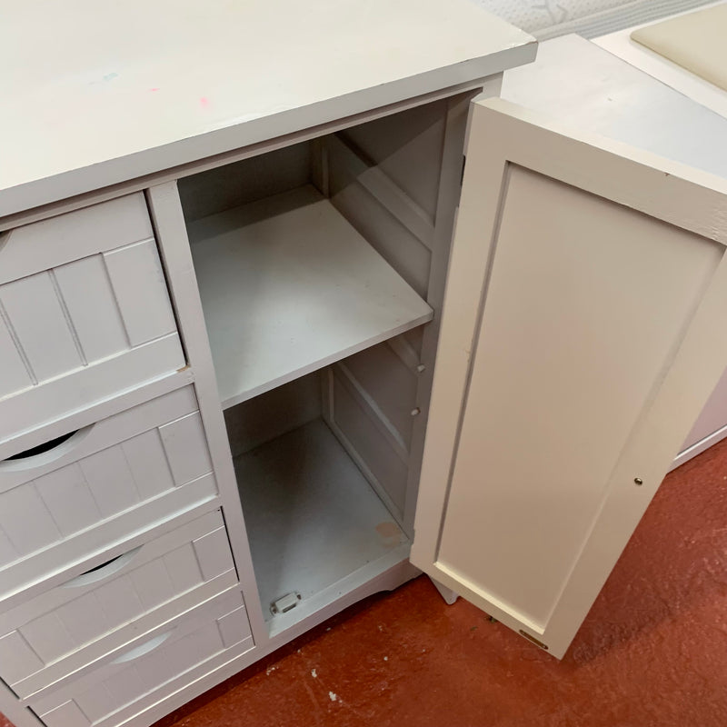 Bathroom cabinet
