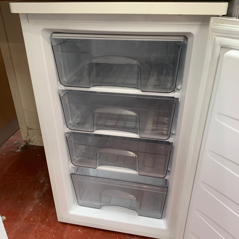 CURRYS freezer