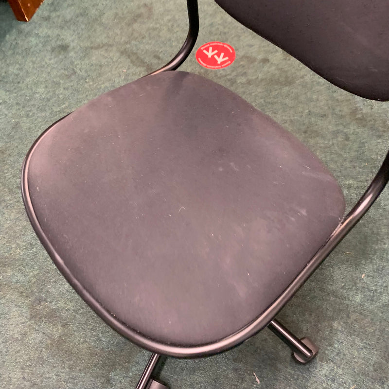 Desk chair