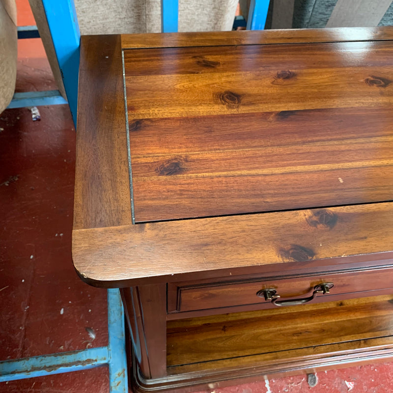 Console table