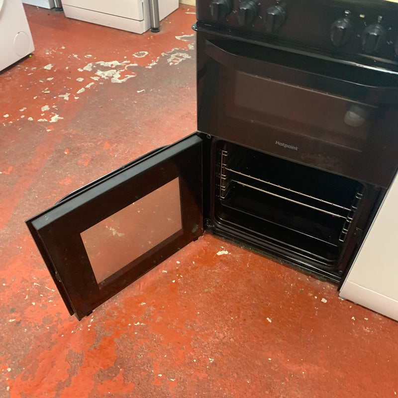 HOTPOINT cooker