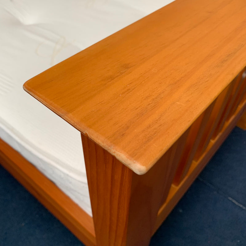 Single bed